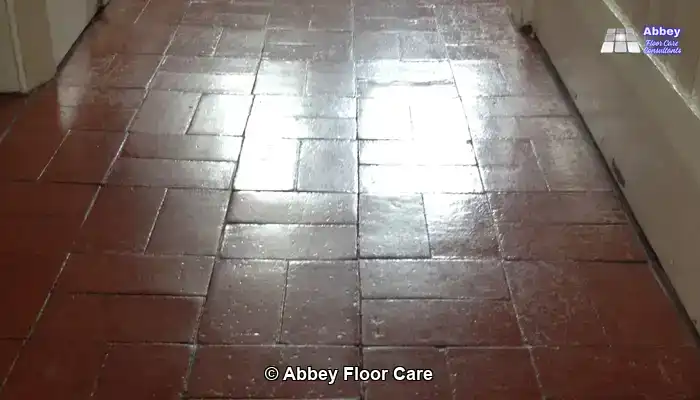 Deep Cleaning Quarry Tiles: Tackle Years of Stubborn Dirt