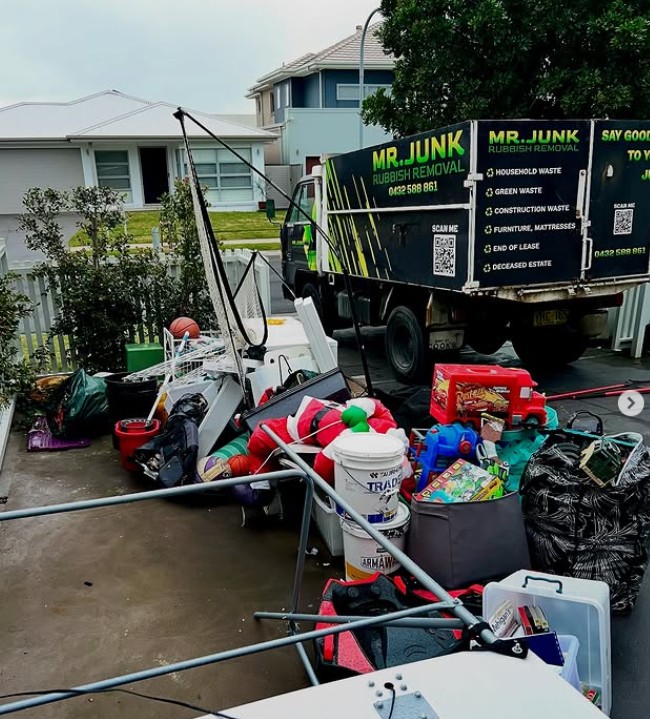Rubbish Solutions: Effective Ways to Manage Unwanted Items