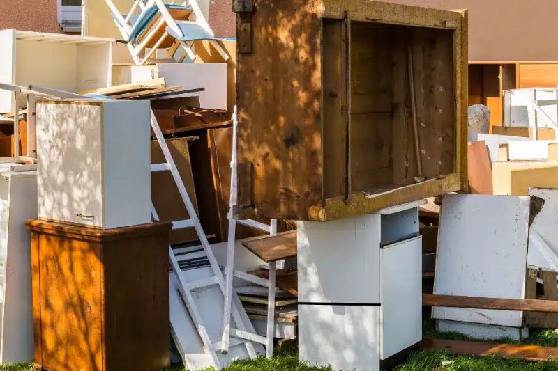 End of Tenancy Clearance in Witney: Efficient Services Available